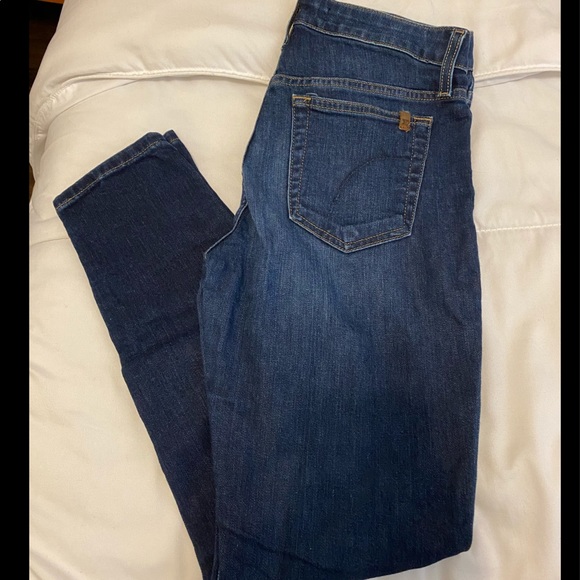 Size 27 Joes Jeans.